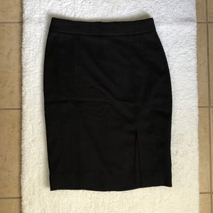 White House Black market pencil skirt w/ slit